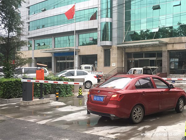 車牌識別系統