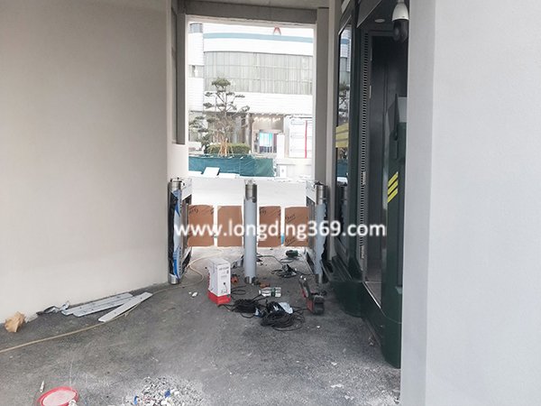 北京機關單位：人行通道速通閘機系統